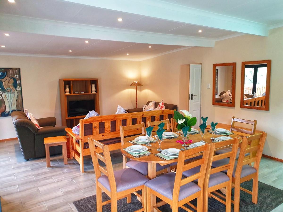 Gooderson Leisure Mountain View Cottages Self Catering And Timeshare Resort Drakensberg Garden Bagian luar foto