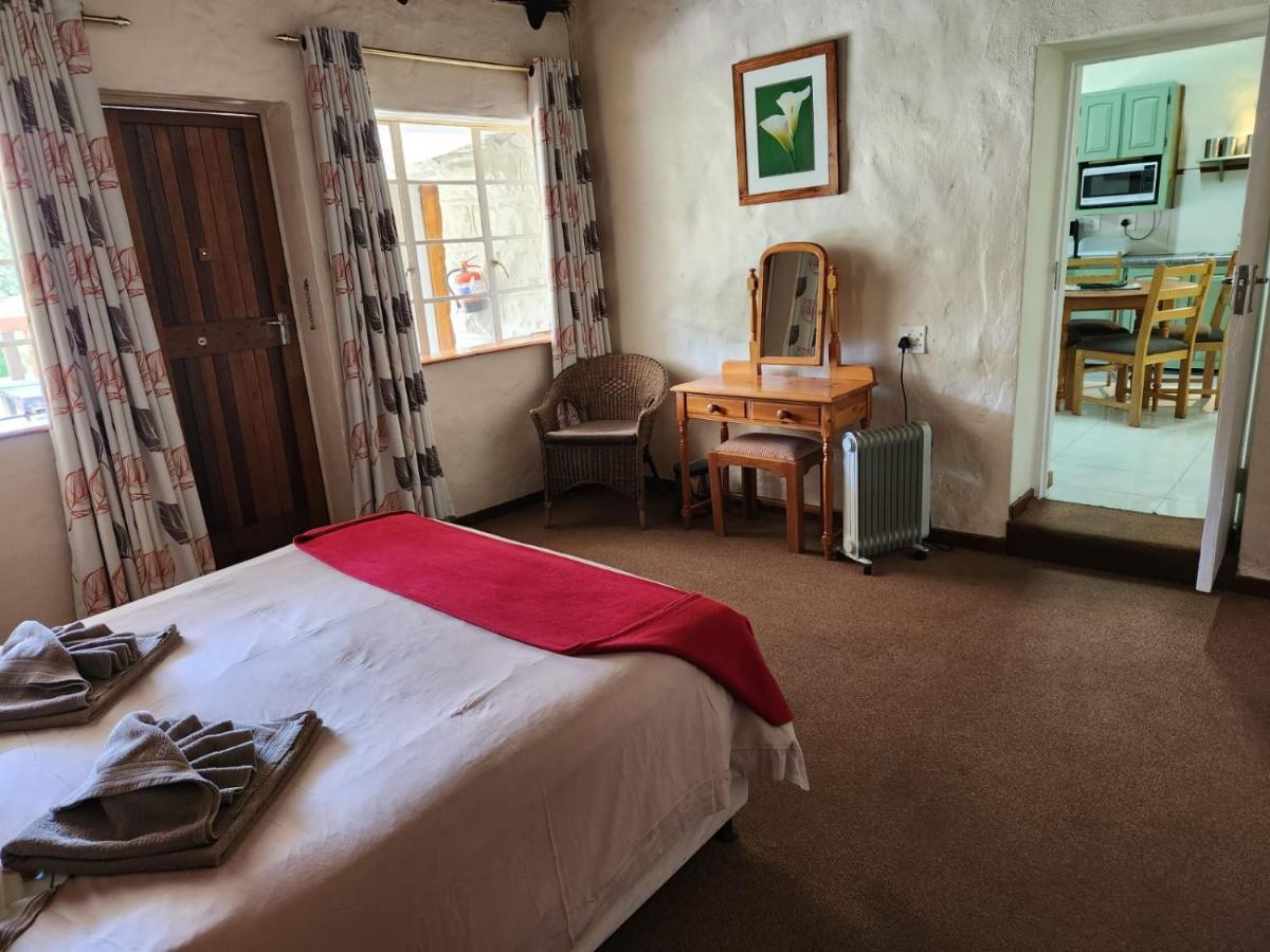 Gooderson Leisure Mountain View Cottages Self Catering And Timeshare Resort Drakensberg Garden Bagian luar foto
