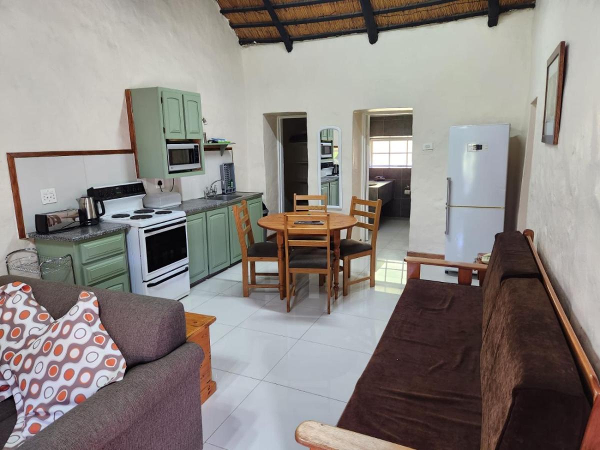Gooderson Leisure Mountain View Cottages Self Catering And Timeshare Resort Drakensberg Garden Bagian luar foto