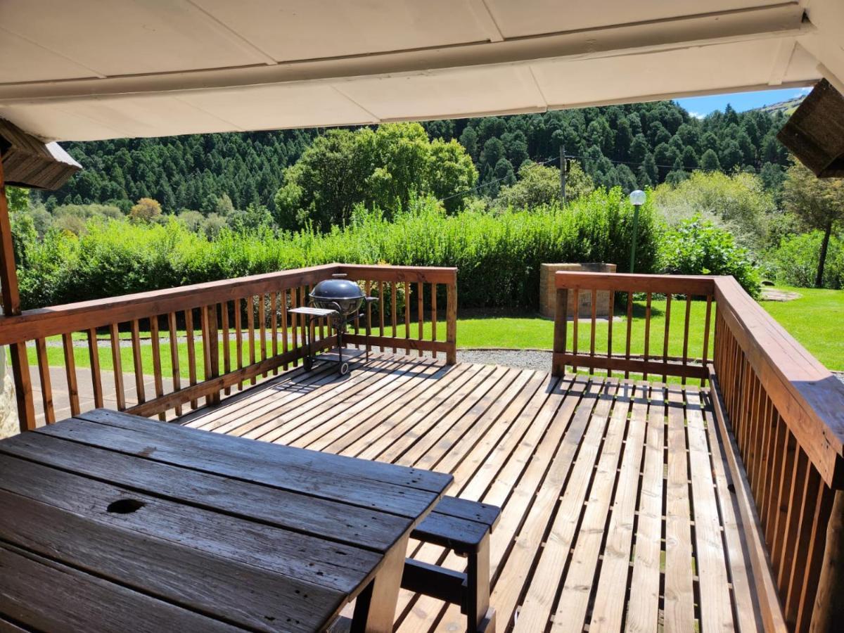Gooderson Leisure Mountain View Cottages Self Catering And Timeshare Resort Drakensberg Garden Bagian luar foto