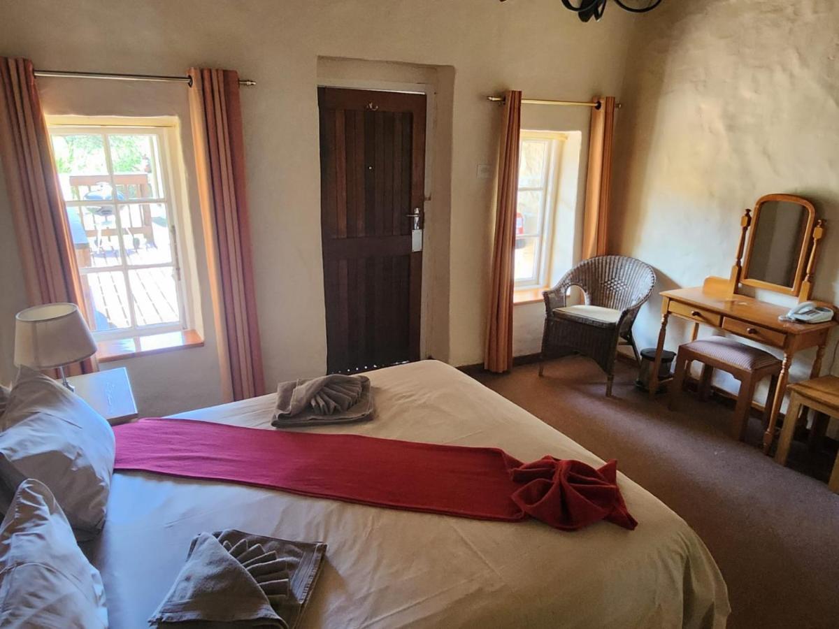 Gooderson Leisure Mountain View Cottages Self Catering And Timeshare Resort Drakensberg Garden Bagian luar foto