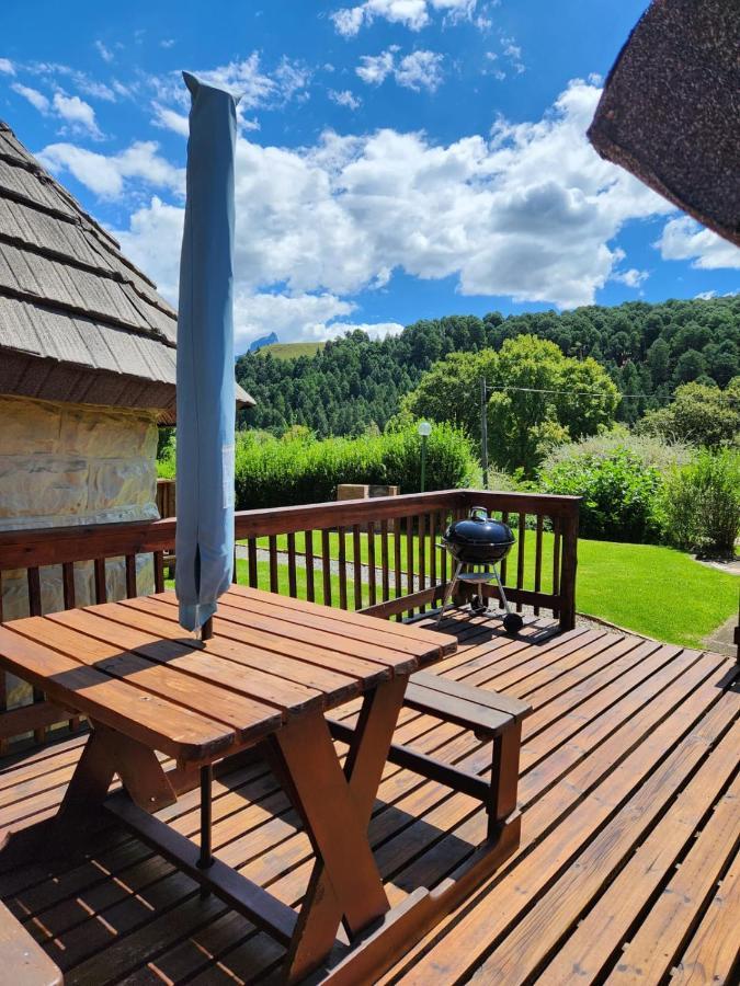 Gooderson Leisure Mountain View Cottages Self Catering And Timeshare Resort Drakensberg Garden Bagian luar foto