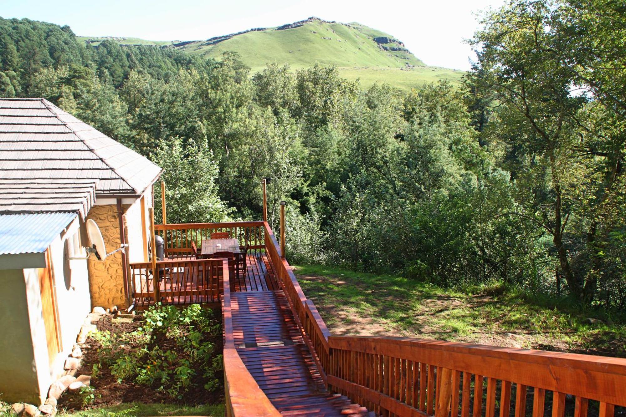 Gooderson Leisure Mountain View Cottages Self Catering And Timeshare Resort Drakensberg Garden Ruang foto