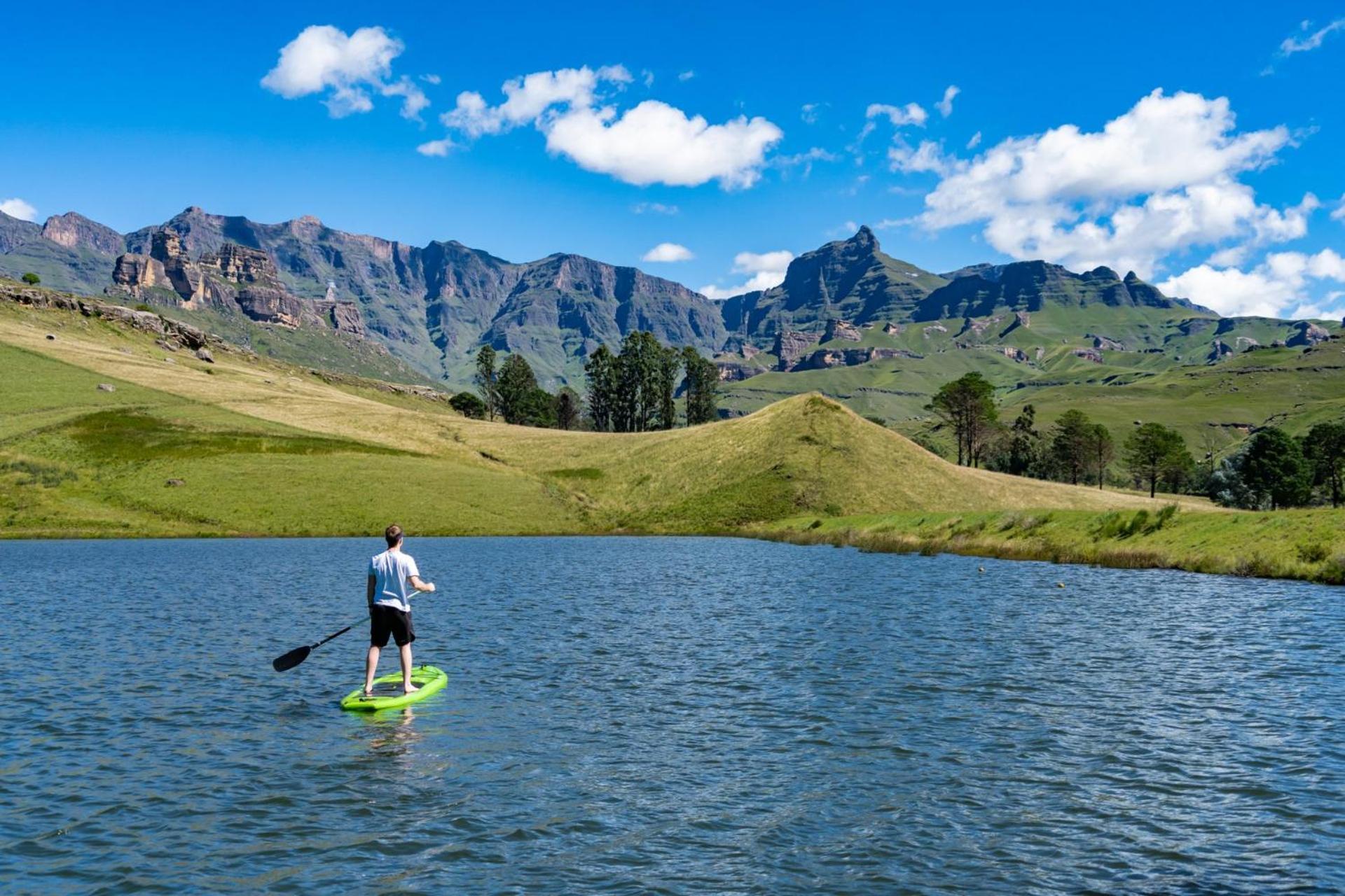 Gooderson Leisure Mountain View Cottages Self Catering And Timeshare Resort Drakensberg Garden Bagian luar foto